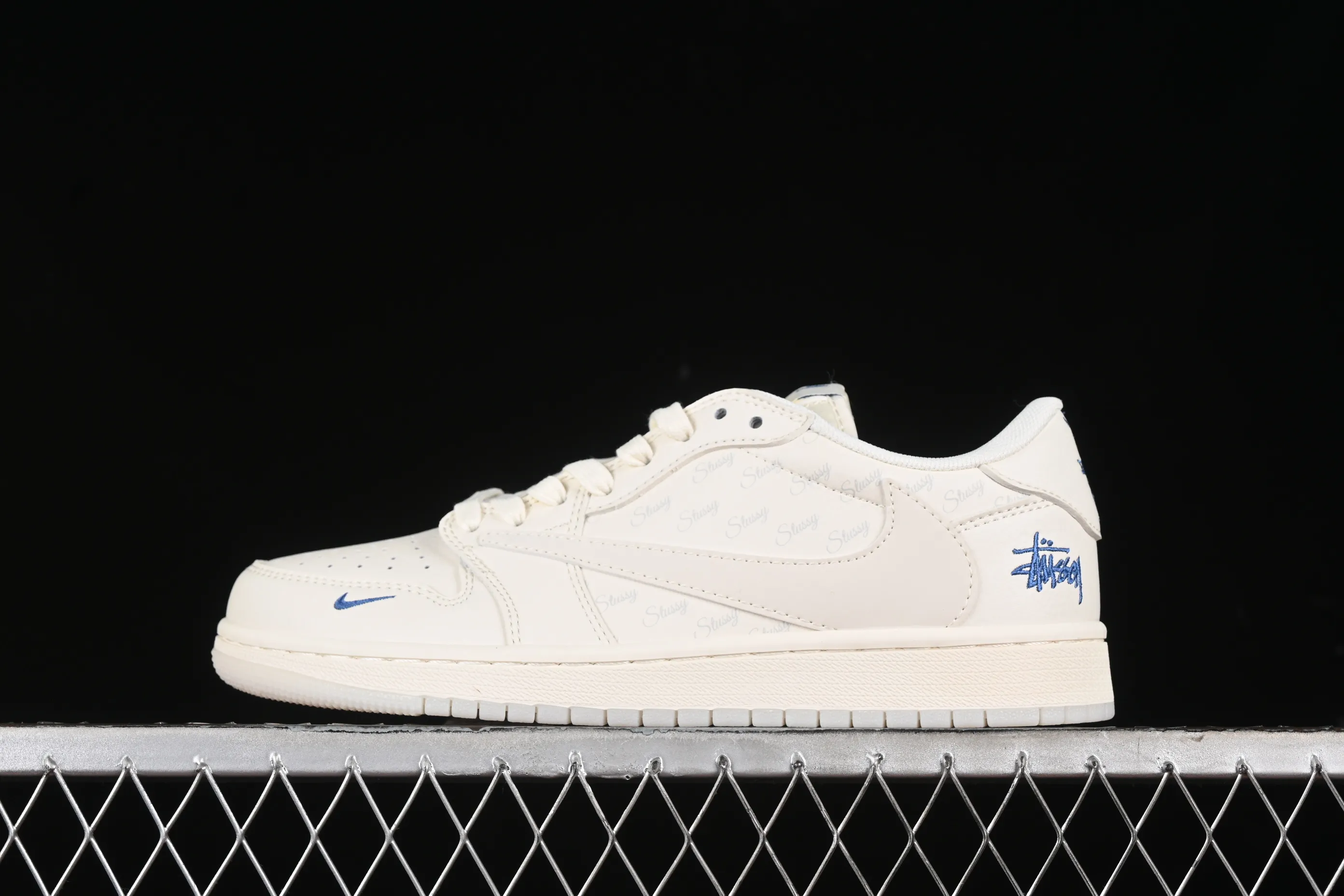 All categories Air Jordan Jordan series basketball shoes Air Jordan 1 Low High-end customized low-top sneakers Travis Scott x Fragment Design x Air Jordan 1 Low OG SP AJ1 Joe 1 Stussi joint-off-white crystal low-top cultural and casual sneakers LJ5188-013